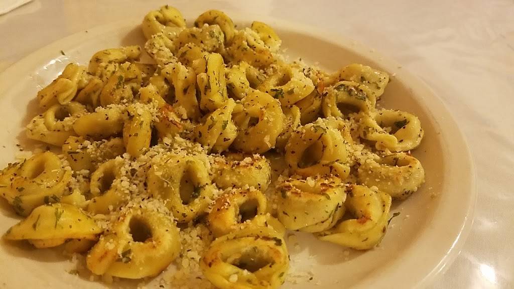 Tary Boscolos | restaurant | 351 Atwater Blvd, Atwater, CA 95301, USA | 2093584103 OR +1 209-358-4103