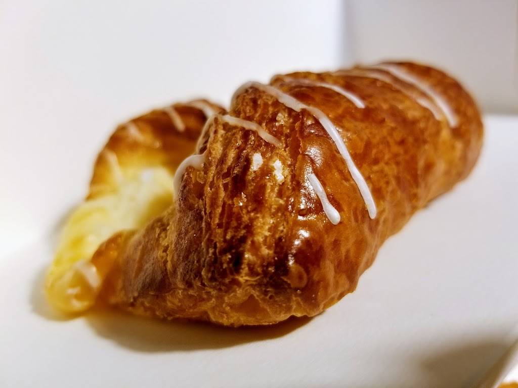 Portos Bakery and Cafe | bakery | 584 S Sunset Ave, West Covina, CA 91790, USA | 6262143490 OR +1 626-214-3490