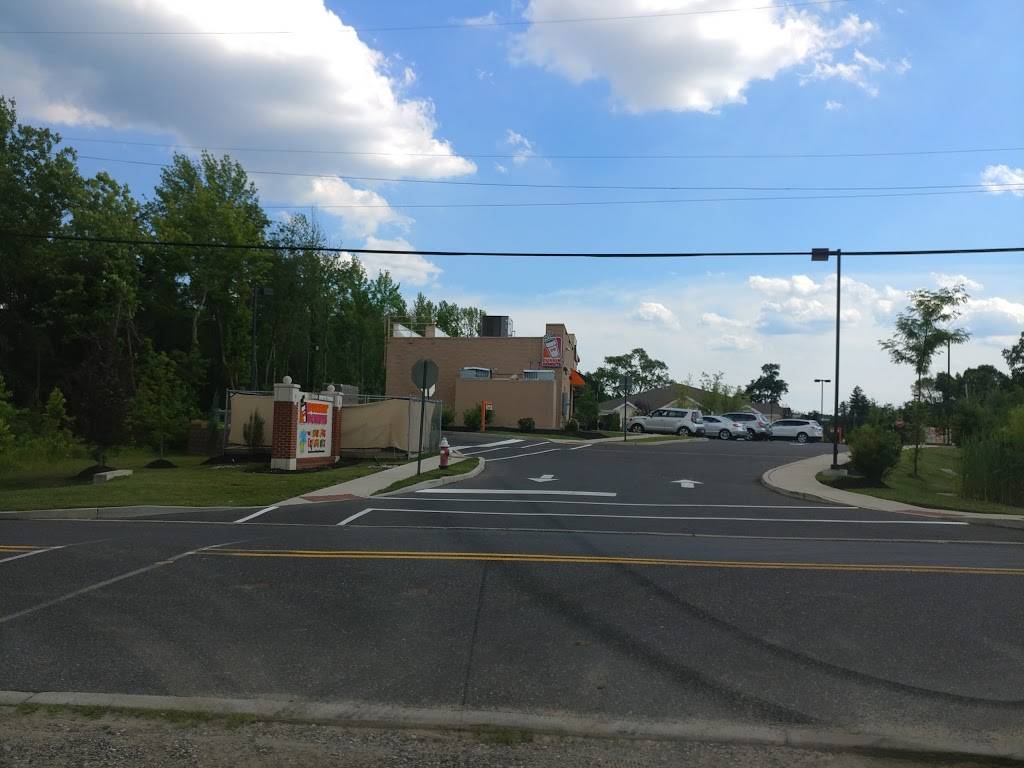 Dunkin | cafe | 900 Route 73 S, Evesham Township, NJ 08053, USA | 8564525981 OR +1 856-452-5981