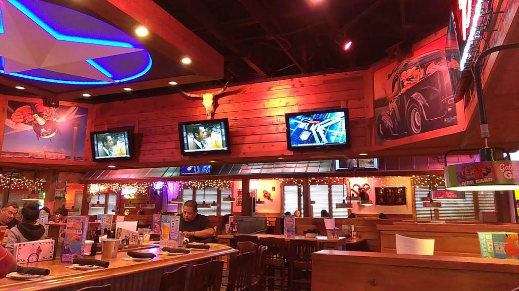 Texas Roadhouse | restaurant | 2893 Cinema Ridge, San Antonio, TX 78238, USA | 2105212988 OR +1 210-521-2988