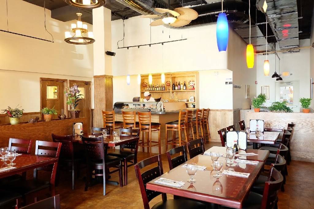 Brown Sugar Thai Cuisine | cafe | 14725 Detroit Avenue, (At Warren Road), Lakewood, OH 44107, USA | 2162211015 OR +1 216-221-1015