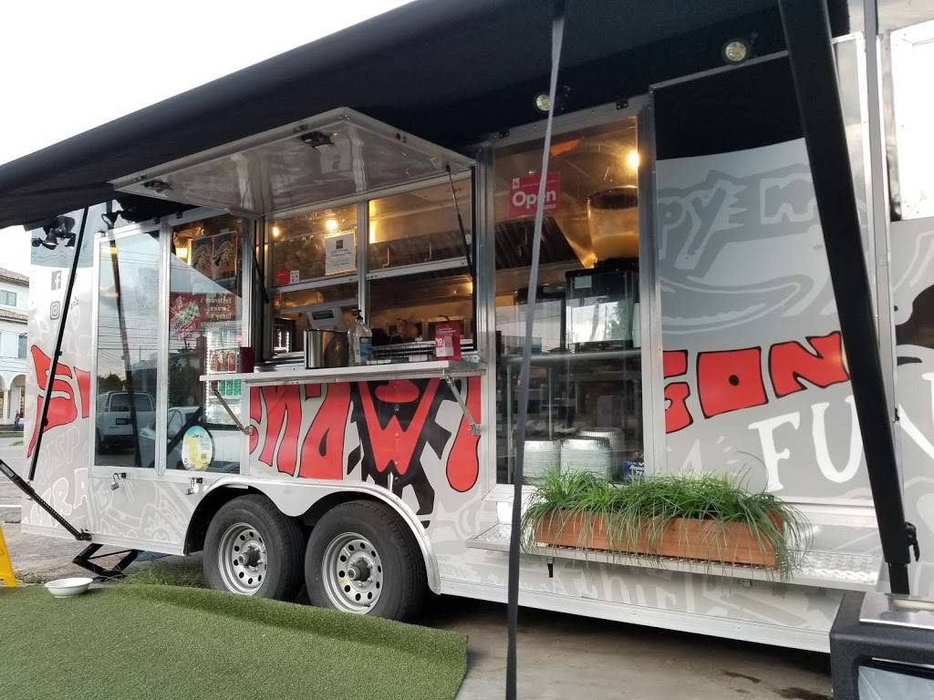 Shawarma Wagon | restaurant | 5335 Washington Ave, Houston, TX 77007, USA | 3462624406 OR +1 346-262-4406