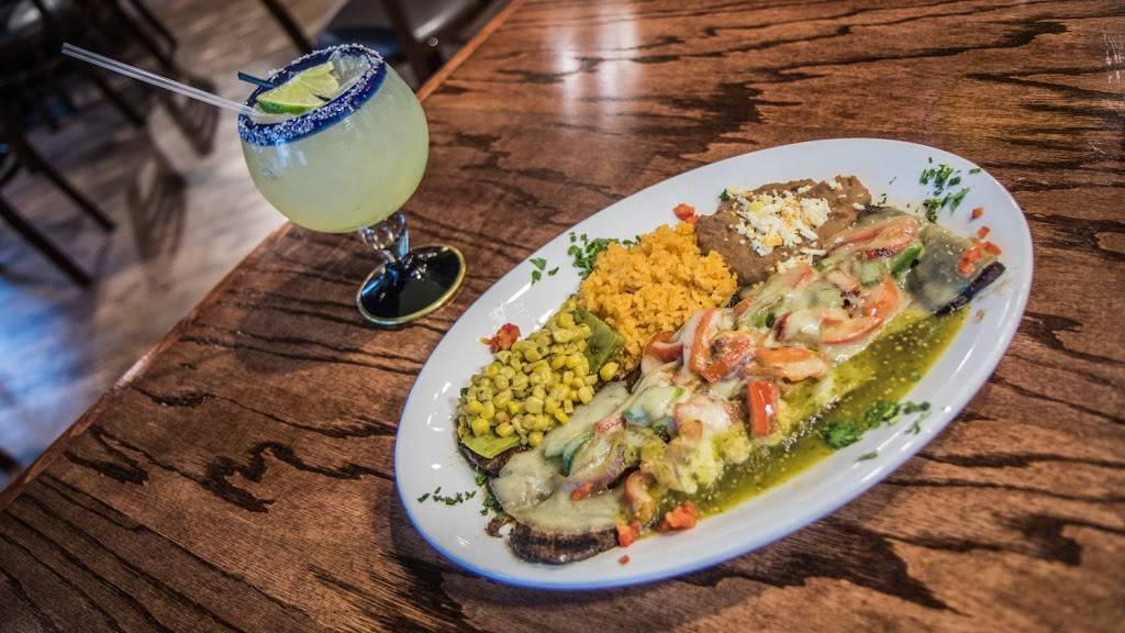 El Tradicional Mexican Restaurant & Cantina | restaurant | 649 Lake Cook Rd, Deerfield, IL 60015, USA | 8472722398 OR +1 847-272-2398