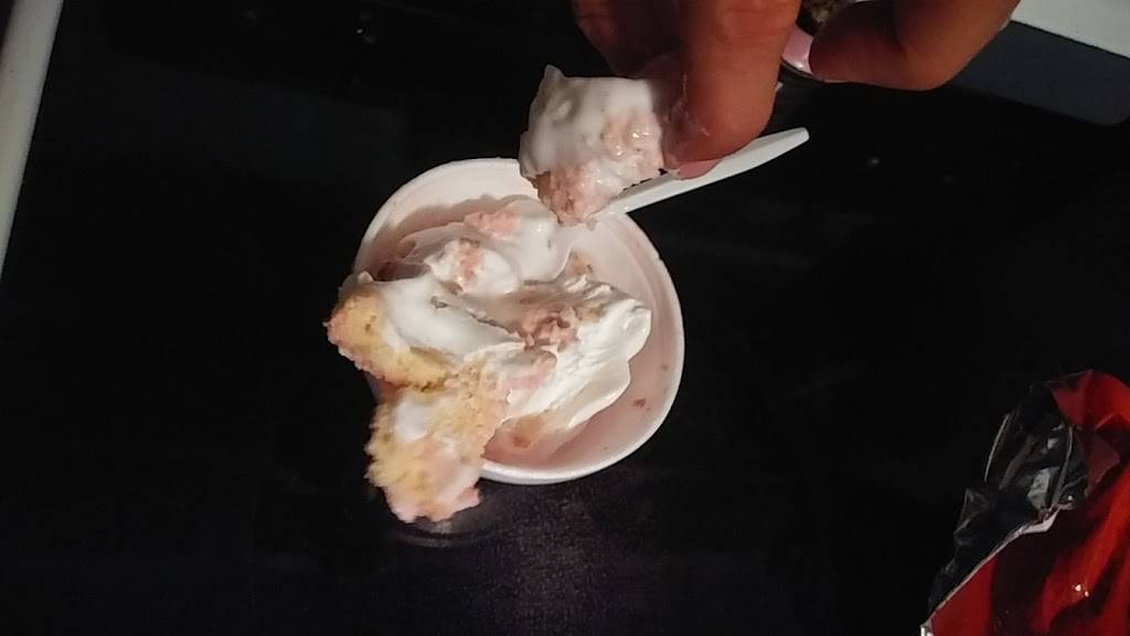 Dairy Park | restaurant | 21839 John R Rd, Hazel Park, MI 48030, USA | 2486321975 OR +1 248-632-1975