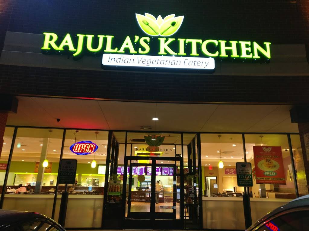 Rajulas Kitchen | restaurant | 820 W Spring Creek Pkwy #304, Plano, TX 75023, USA | 9728954644 OR +1 972-895-4644