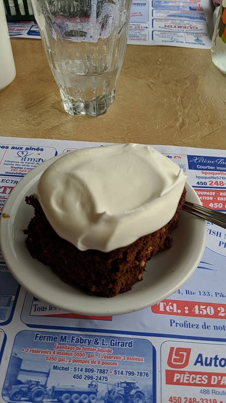 Capitaine Lou | restaurant | 394 QC-133, Pike River, QC J0J 1P0, Canada | 4502483131 OR +1 450-248-3131