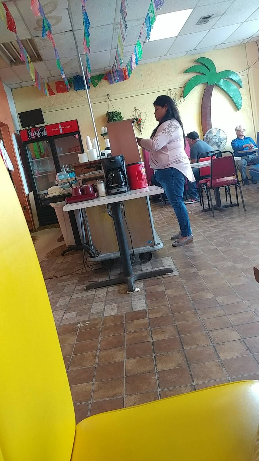 Taqueria La Palma | restaurant | 103 Belcher St, Cleveland, TX 77327, USA | 8324802517 OR +1 832-480-2517