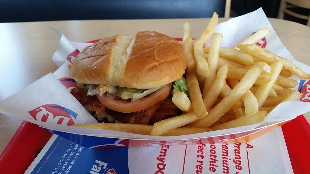 Dairy Queen Grill & Chill | restaurant | 3030 Fish Hatchery Rd, Fitchburg, WI 53713, USA | 6082732276 OR +1 608-273-2276