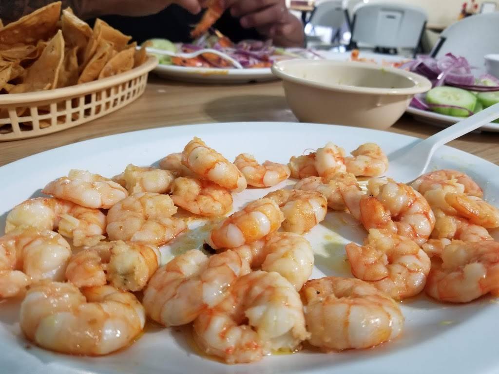 La Hacienda | restaurant | 5009 Abbott Rd, Lynwood, CA 90262, USA | 3235642721 OR +1 323-564-2721