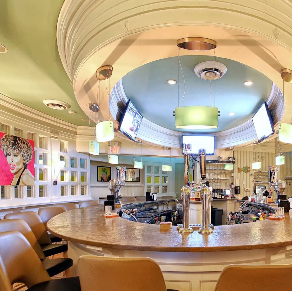 Beach House Cafe | restaurant | 220 Sound Beach Ave, Old Greenwich, CT 06870, USA | 2036370367 OR +1 203-637-0367