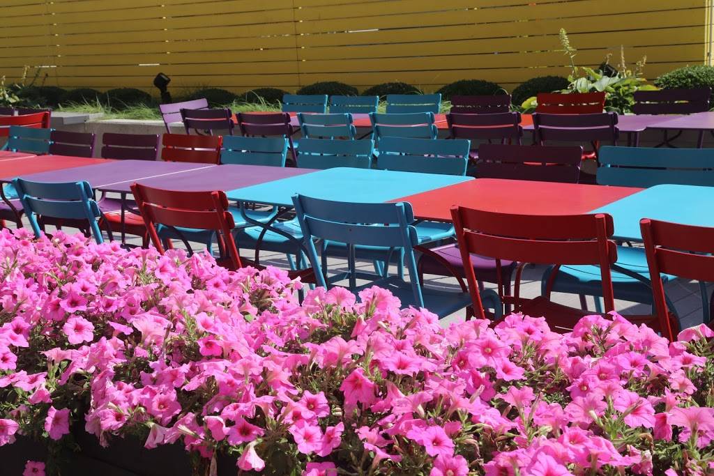 The Nile of Hyde Park | restaurant | 1162 E 55th St, Chicago, IL 60615, USA | 7733249499 OR +1 773-324-9499