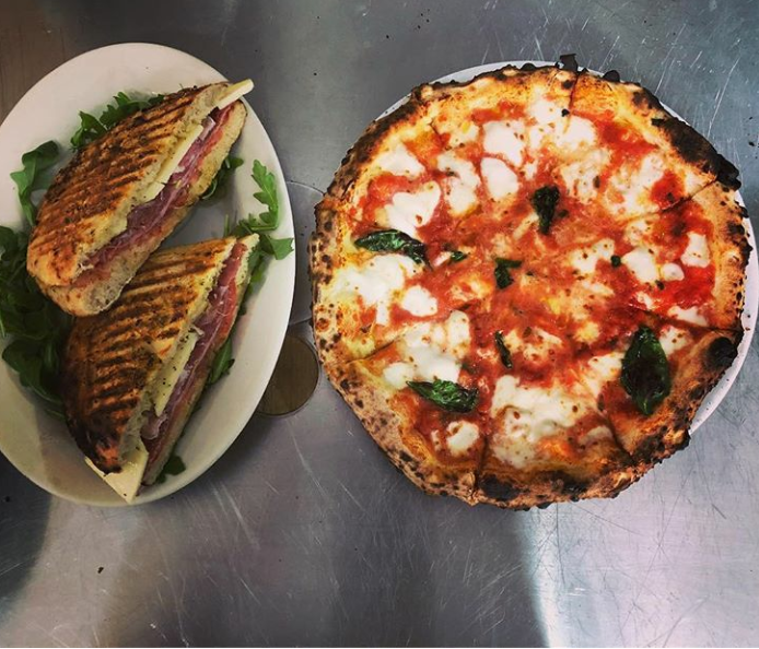 O Sole Mio | restaurant | 250 Catharine St, Philadelphia, PA 19147, USA | 2154681689 OR +1 215-468-1689