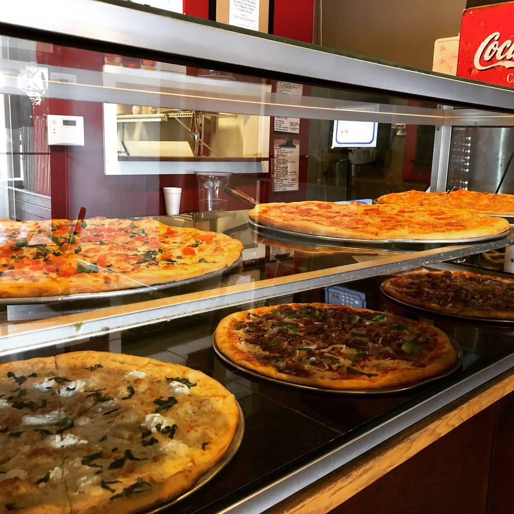 Islands Pizza | meal delivery | 235 E Davis Blvd, Tampa, FL 33606, USA | 8132545818 OR +1 813-254-5818