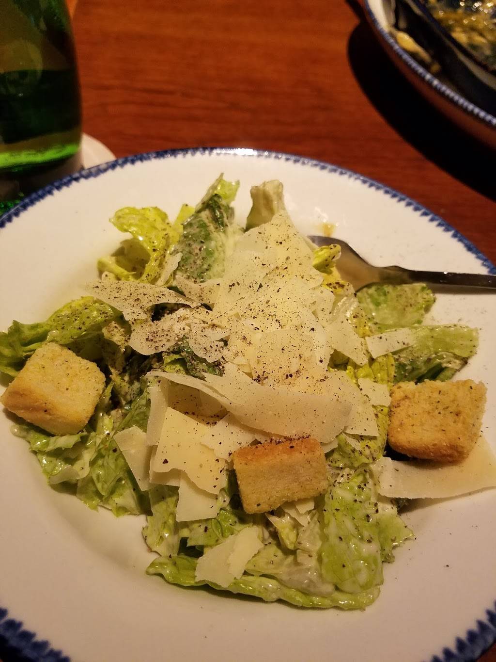 Red Lobster | restaurant | 9801 Independence Pointe Pkwy, Matthews, NC 28105, USA | 7047084439 OR +1 704-708-4439