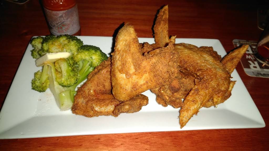 Hitching Post Restaurant | restaurant | 200 Upshur St NW, Washington, DC 20011, USA | 2027261511 OR +1 202-726-1511