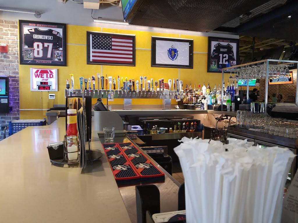 Buffalo Wild Wings | meal takeaway | 1775 Washington St, Hanover, MA 02339, USA | 7818262614 OR +1 781-826-2614