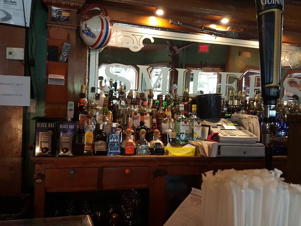 Smilers Grill & Bar | restaurant | Dickson City, PA 18519, USA | 5703830041 OR +1 570-383-0041