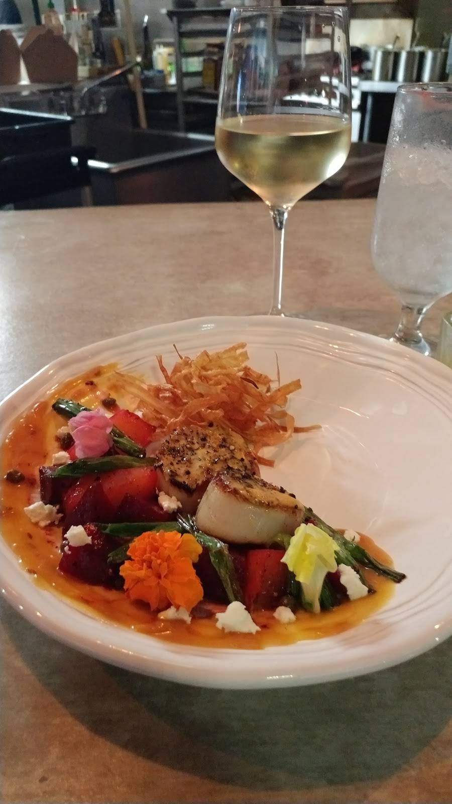 Lockhart Bistro | restaurant | 119 E San Antonio St, Lockhart, TX 78644, USA | 5126684041 OR +1 512-668-4041