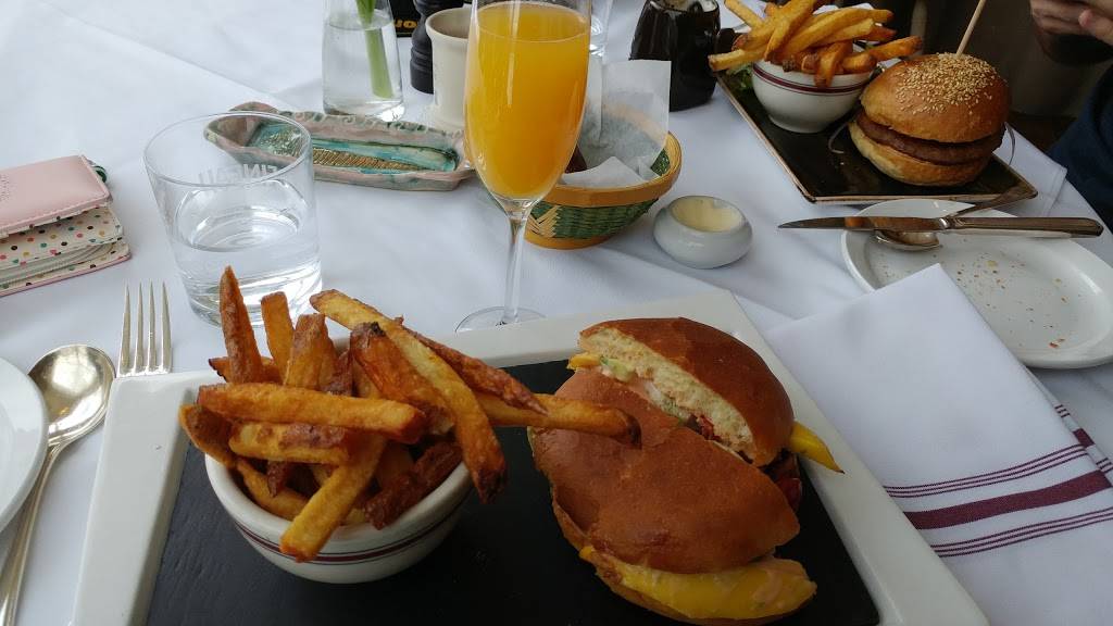 Maison 1890 | restaurant | 114 Rue Saint Vincent, Sainte-Agathe-des-Monts, QC J8C 1P4, Canada | 8193241890 OR +1 819-324-1890