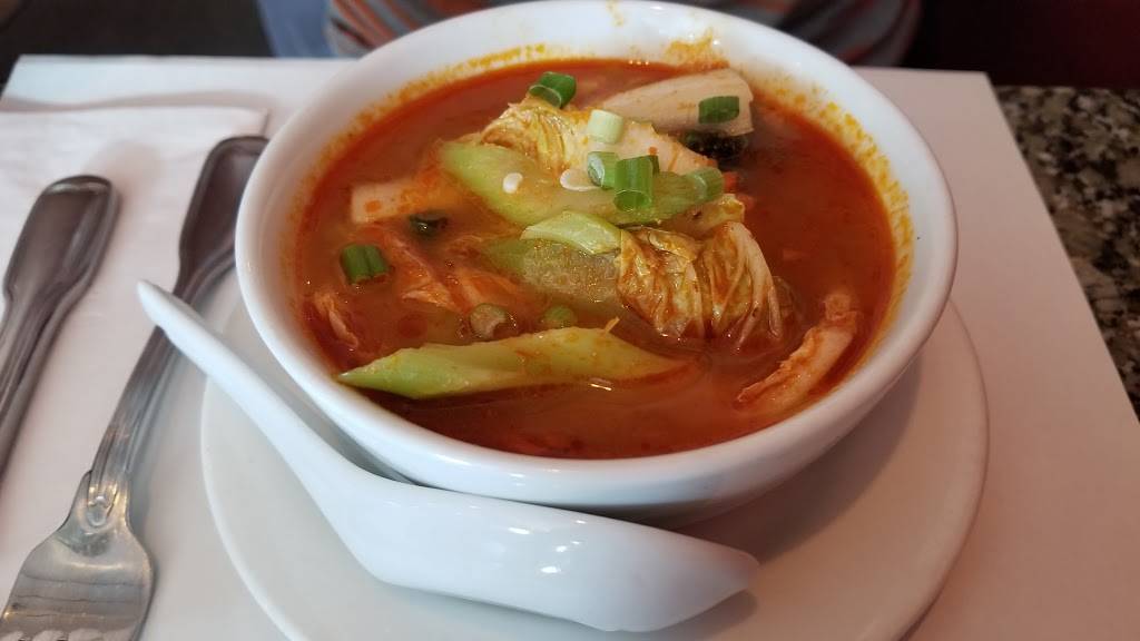 Au Just Thai | restaurant | 1265 Boulevard des Seigneurs, Terrebonne, QC J6W 4P7, Canada | 4504928883 OR +1 450-492-8883