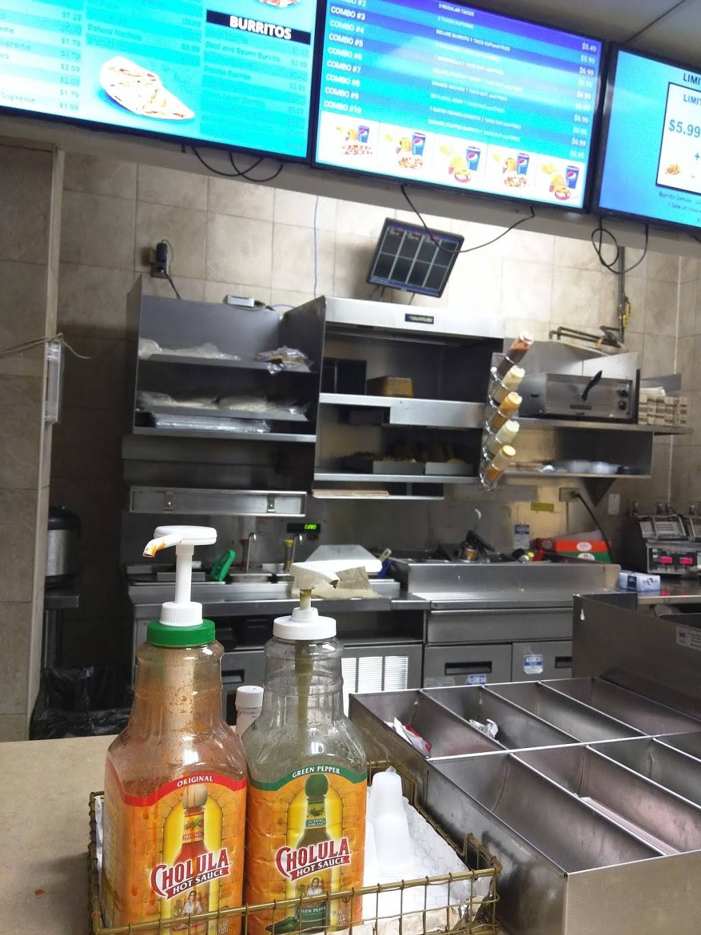 Taco Express | restaurant | 2148 White Plains Rd, Bronx, NY 10462, USA | 7187923686 OR +1 718-792-3686