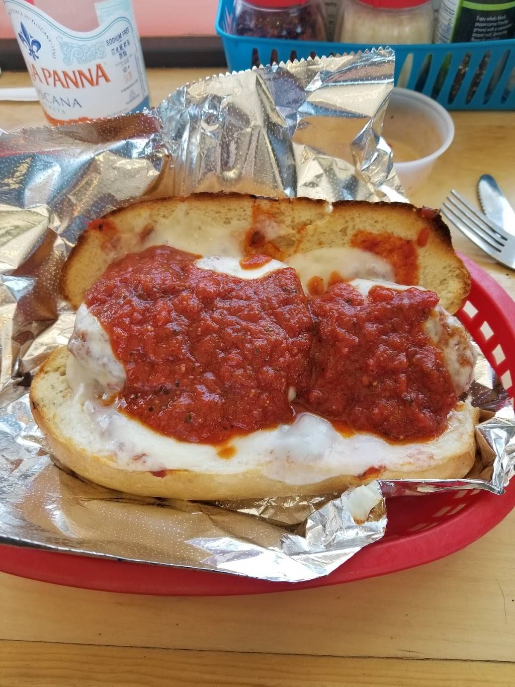 Antonios Pizza Pasta Wings CO | restaurant | 12947 S Parker Rd, Parker, CO 80134, USA | 7208515300 OR +1 720-851-5300