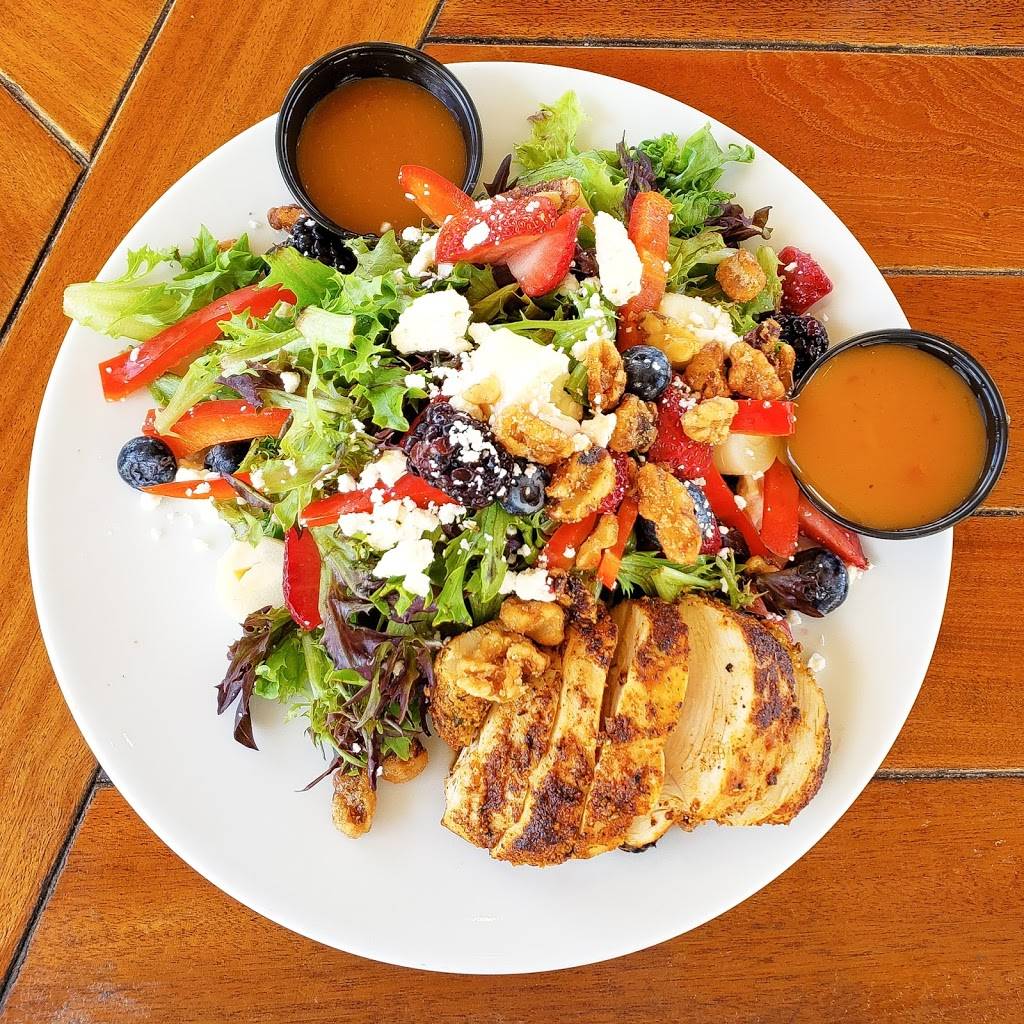 Marker 92 Waterfront Bar & Bistro | restaurant | 5961 Silver King Blvd, Cape Coral, FL 33914, USA | 2395415600 OR +1 239-541-5600