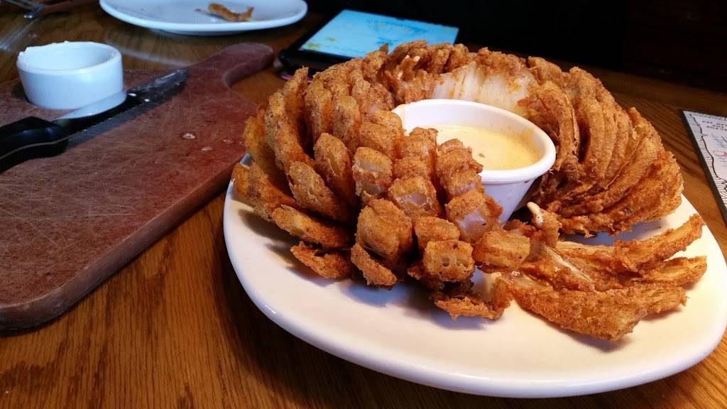 Outback Steakhouse | restaurant | 5535 Touhy Avenue, Skokie, IL 60077, USA | 8476747411 OR +1 847-674-7411