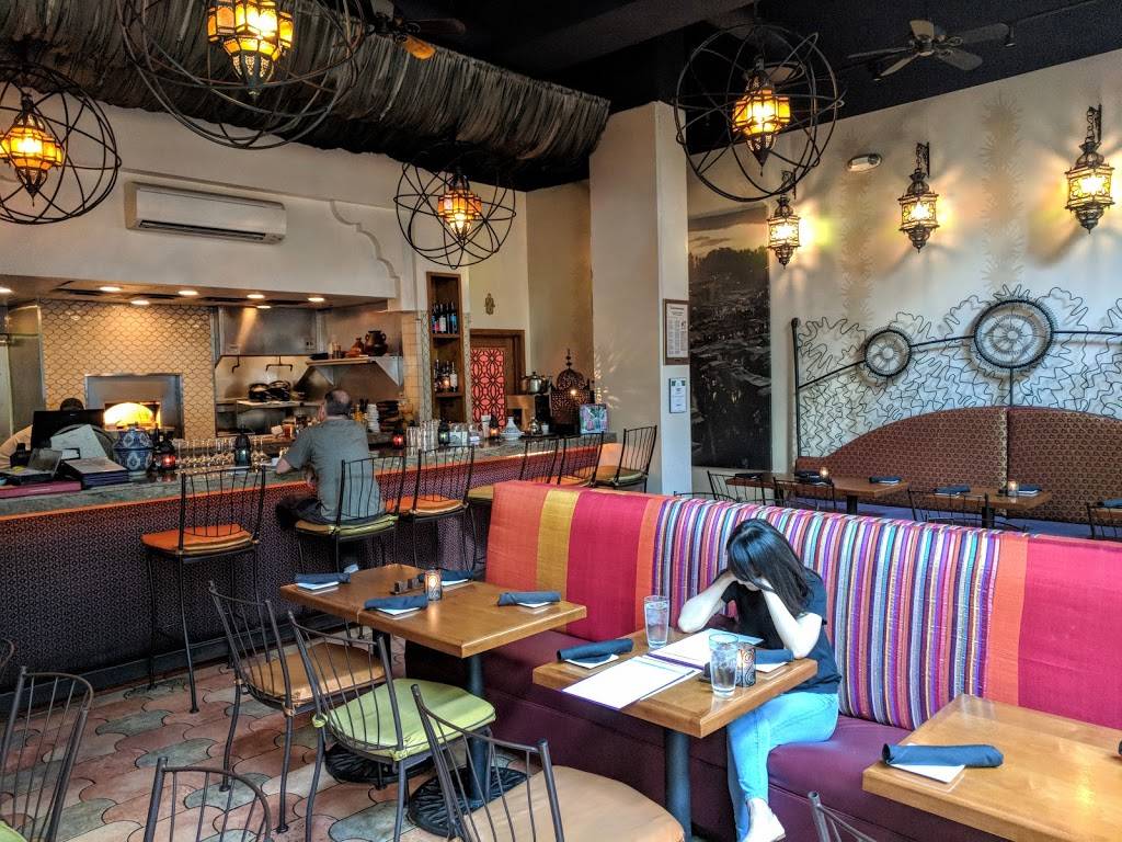 Medina Oven & Bar | restaurant | 2304 Victory Park Ln, Dallas, TX 75219, USA | 2149790003 OR +1 214-979-0003