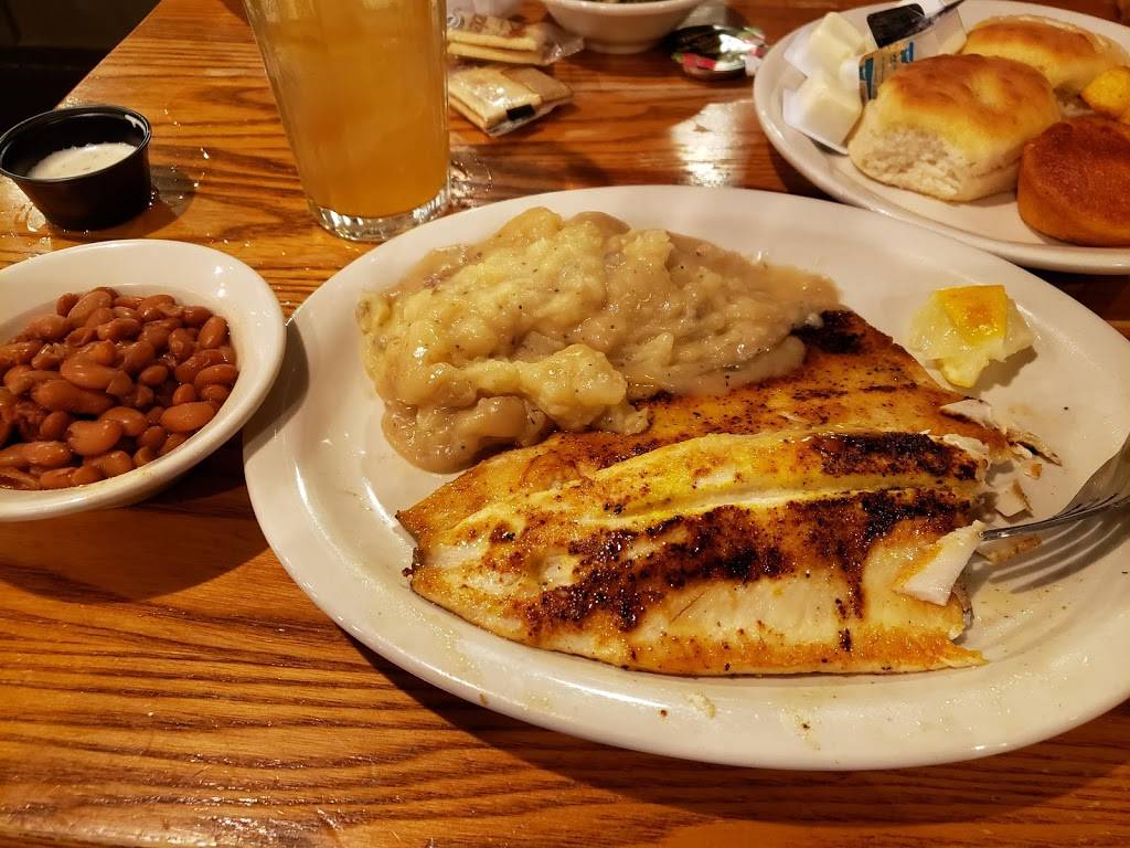 Cracker Barrel Old Country Store | restaurant | 615 Ring Rd, Harrison, OH 45030, USA | 5132021400 OR +1 513-202-1400