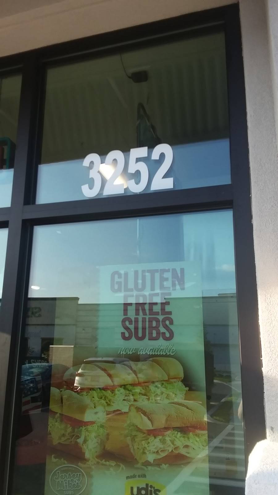 Jersey Mike’s | restaurant | The Village At Mitchell Ranch, 3252 Redeemer Way, New Port Richey, FL 34655, USA | 7279993737 OR +1 727-999-3737