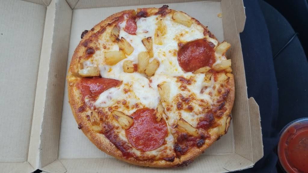 Pizza Hut | restaurant | 1440 Manheim Pike, Lancaster, PA 17601, USA | 7173928457 OR +1 717-392-8457