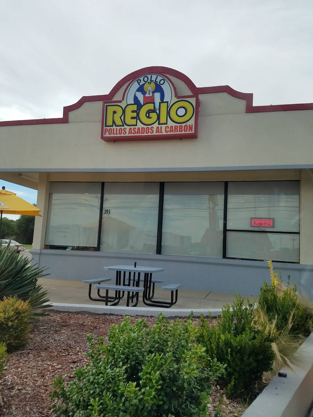 Pollo Regio | restaurant | 391 E Pipeline Rd, Bedford, TX 76022, USA | 8172820333 OR +1 817-282-0333