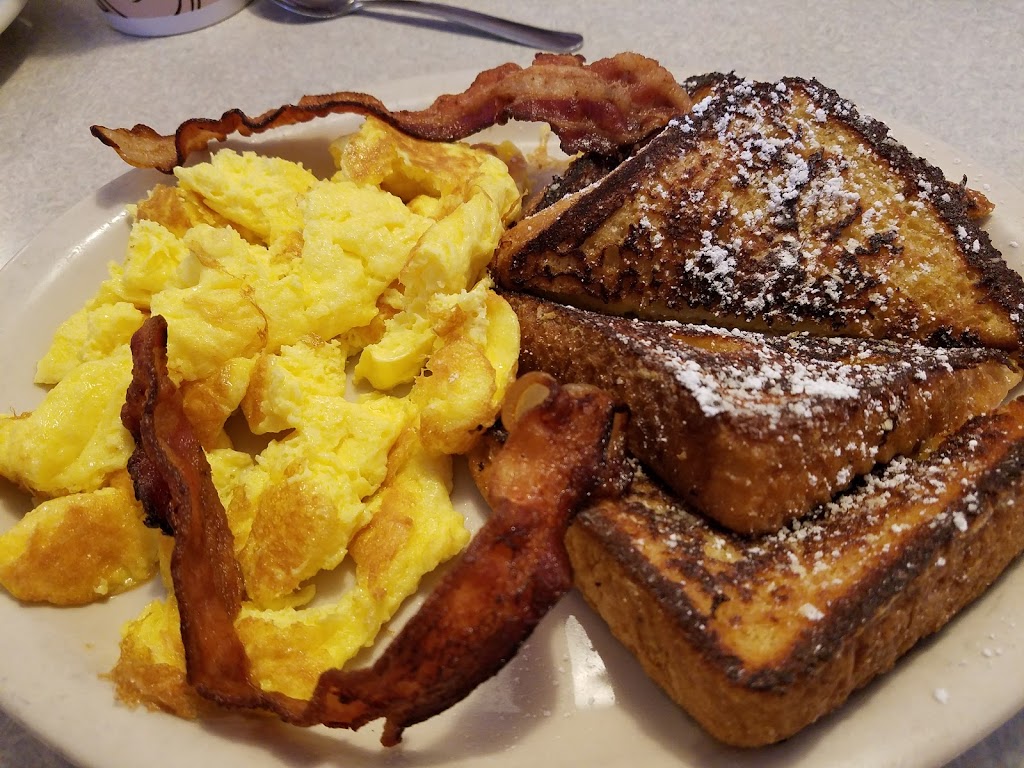 Country Waffles | restaurant | 1345 E Noble Ave, Visalia, CA 93292, USA | 5597410574 OR +1 559-741-0574