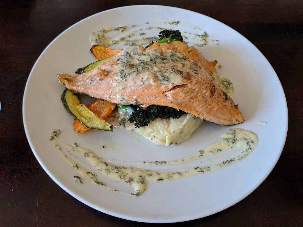 Sizzlin Restaurant | restaurant | 229 9th St E, Owen Sound, ON N4K 1N8, Canada | 2266626000 OR +1 226-662-6000