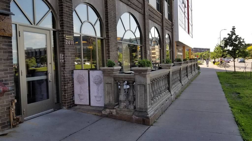 Caspian Bistro and Gourmet Marketplace | restaurant | 2418 University Ave SE, Minneapolis, MN 55414, USA | 6126231113 OR +1 612-623-1113