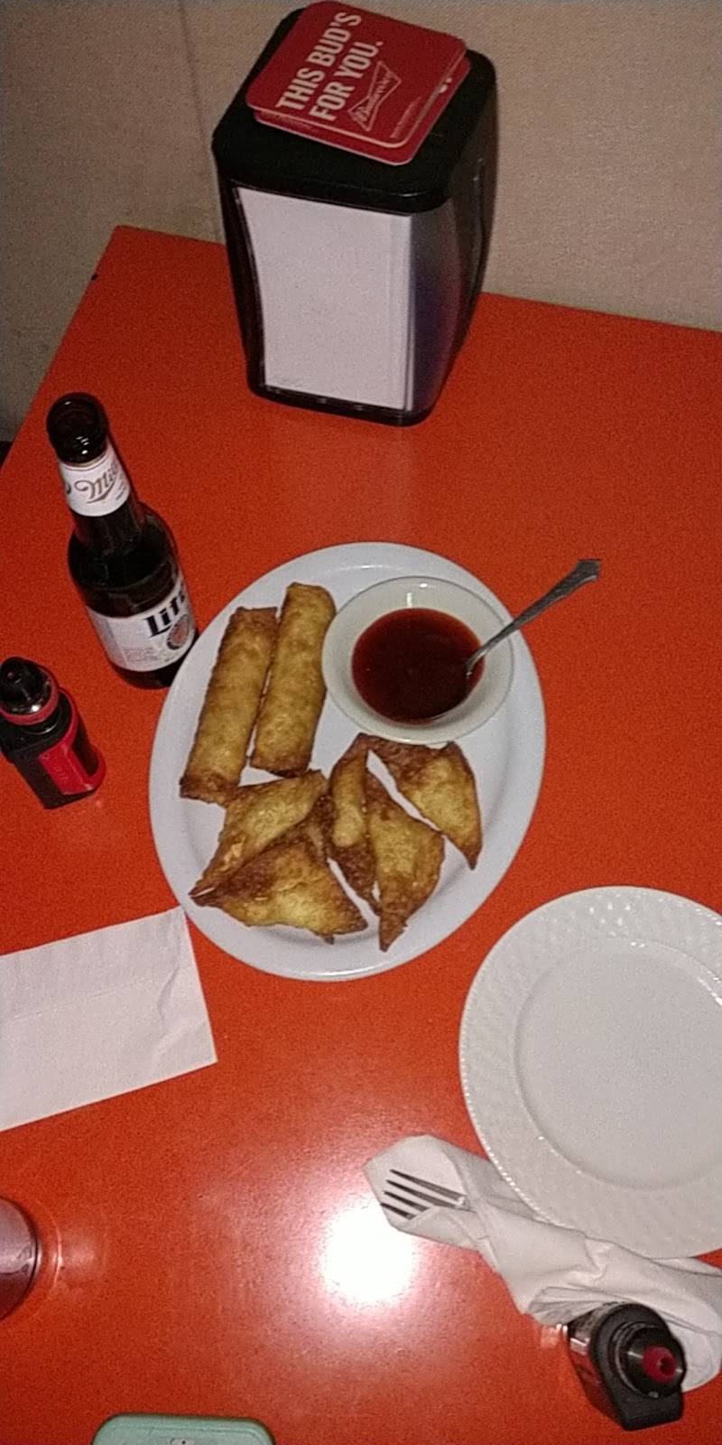 Yummys Bar & Grill | restaurant | 37 S Mill St, Milford Center, OH 43045, USA | 9373498003 OR +1 937-349-8003