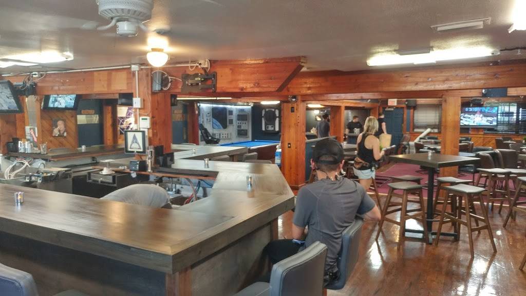 Kings Duck Inn | restaurant | 4155 N Courtenay Pkwy, Merritt Island, FL 32953, USA | 3214525925 OR +1 321-452-5925