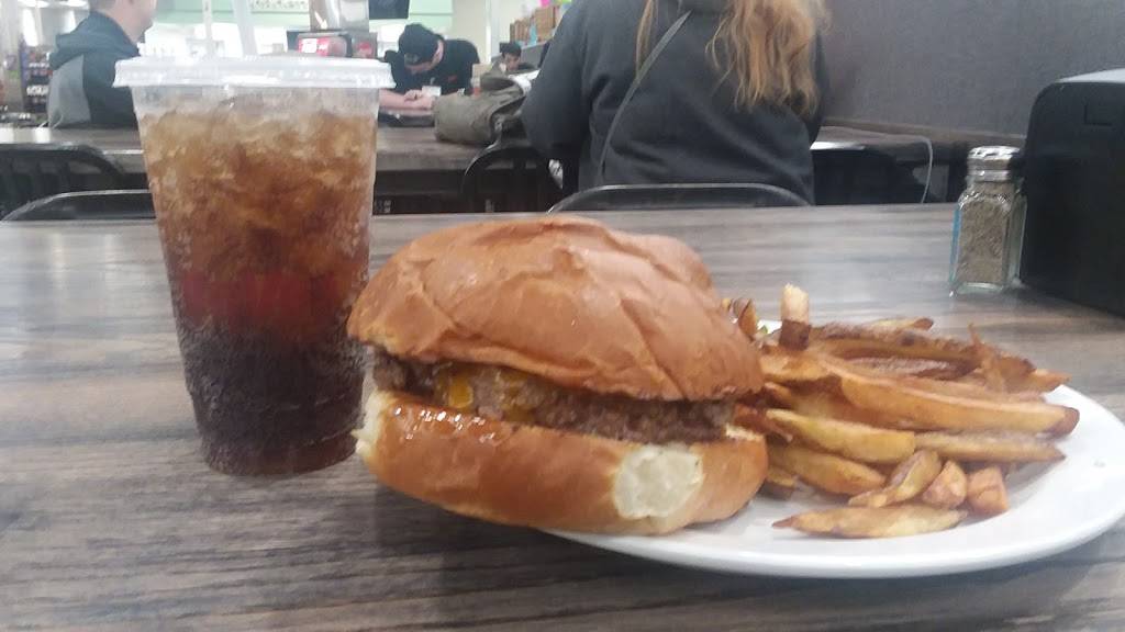 Hy-Vee Market Grille Express | restaurant | 16705 County Rd 24, Plymouth, MN 55447, USA | 7633837060 OR +1 763-383-7060