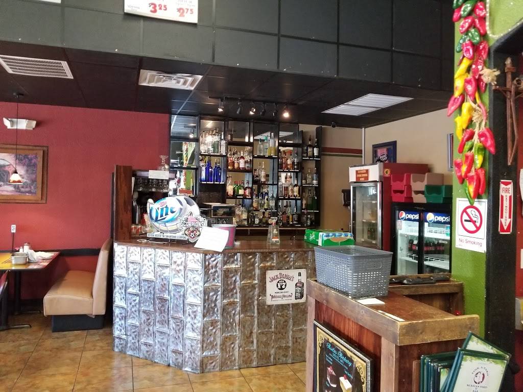 Tink-A-Tako 6 | restaurant | 3227 SW Military Dr #101, San Antonio, TX 78211, USA | 2109247700 OR +1 210-924-7700