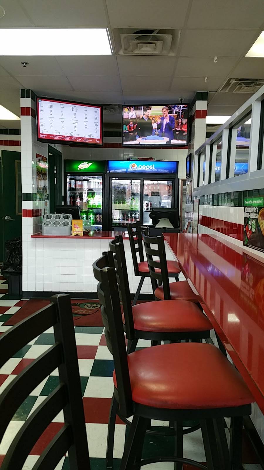 Jets Pizza | meal delivery | 10040 Montgomery Rd A, Cincinnati, OH 45242, USA | 5137934488 OR +1 513-793-4488