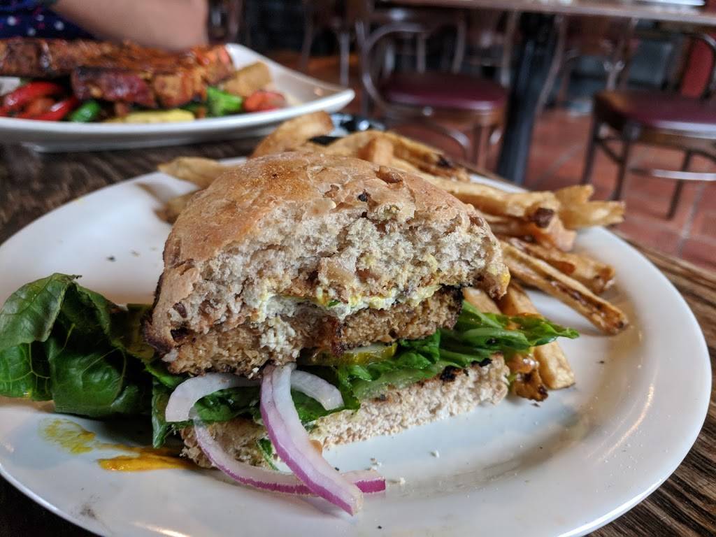 The Steer Restaurant & Saloon | restaurant | 3151 Main St, Buffalo, NY 14214, USA | 7168380478 OR +1 716-838-0478