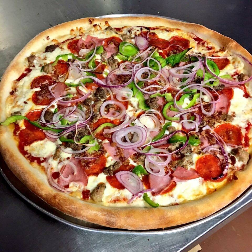 Sal’s Family Pizza | restaurant | 5545 Edmondson Pike, Nashville, TN 37211, USA | 6159532056 OR +1 615-953-2056