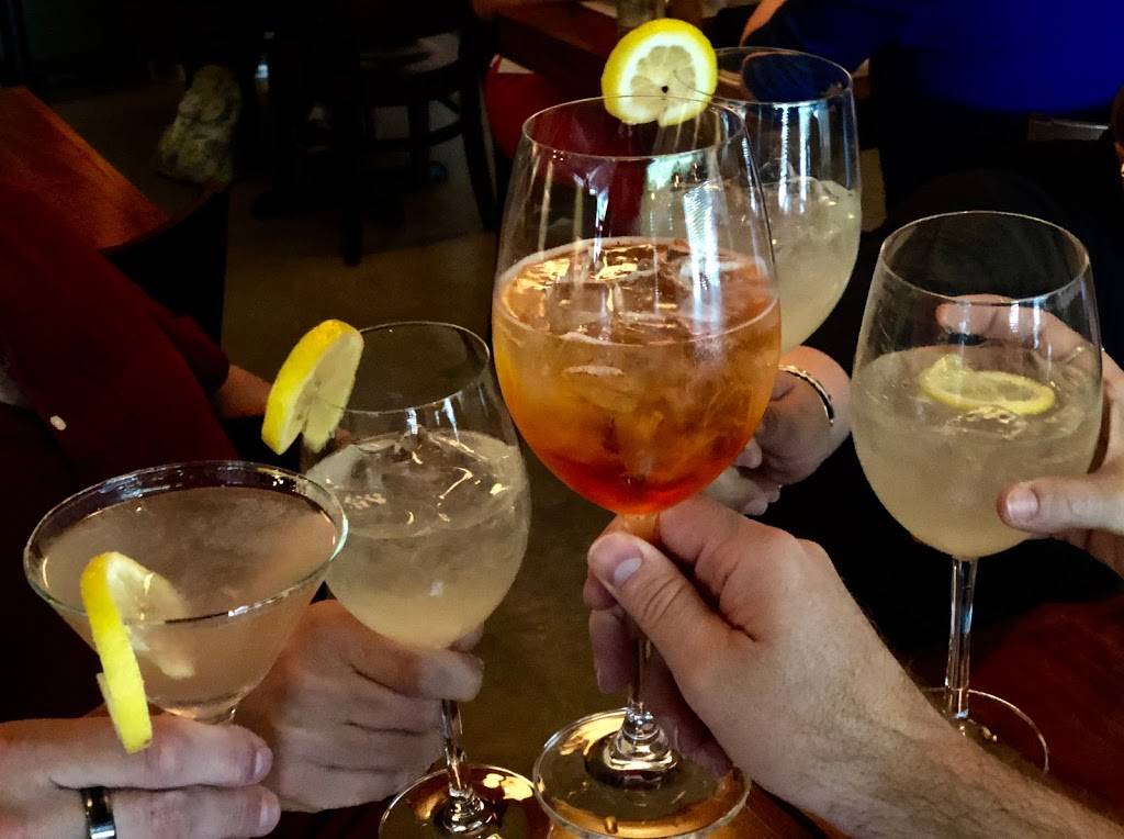 Ragazza Food & Wine | restaurant | 4301 Main St, Kansas City, MO 64111, USA | 8169604744 OR +1 816-960-4744