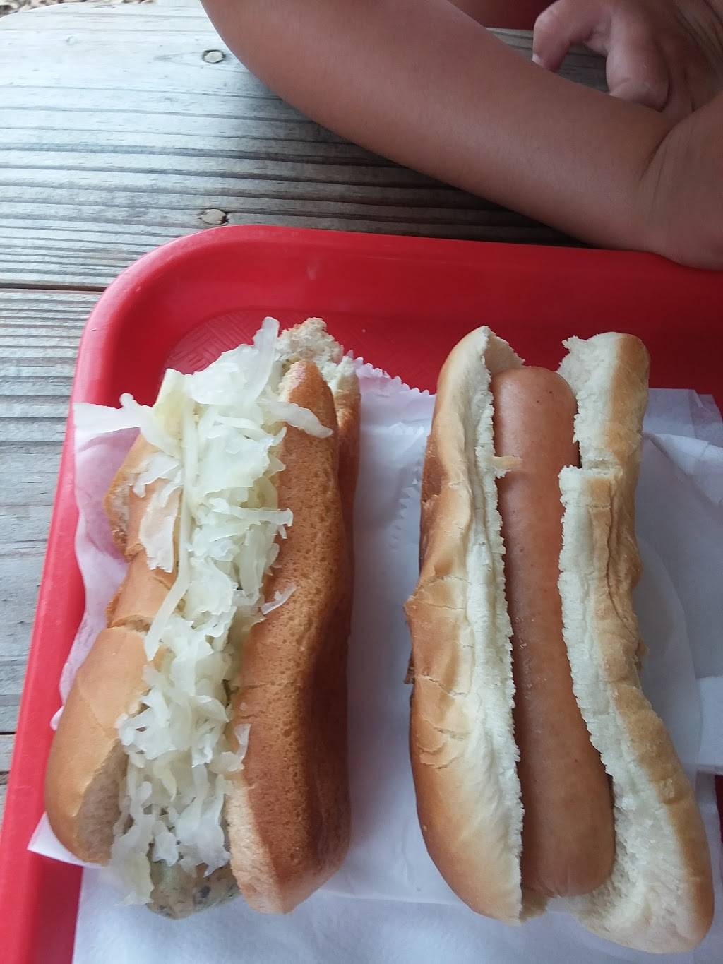 Hot Diggidy Dog | restaurant | 3970 Main St, Chatsworth, NJ 08019, USA | 6095193705 OR +1 609-519-3705