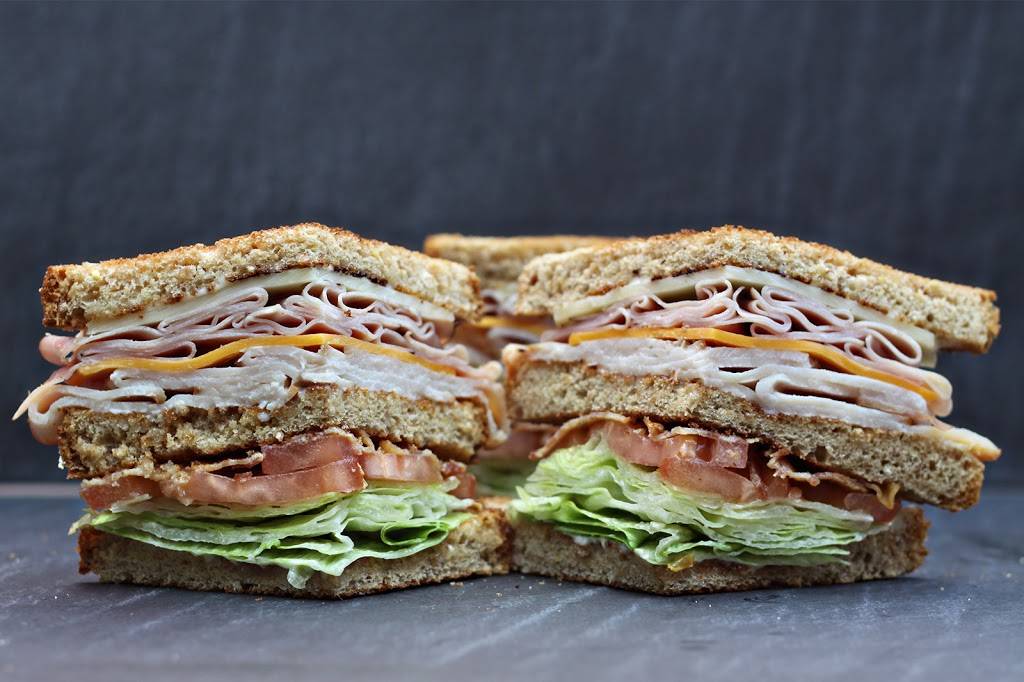 Max & Ermas | restaurant | 411 Metro Pl N, Dublin, OH 43017, USA | 6148898111 OR +1 614-889-8111