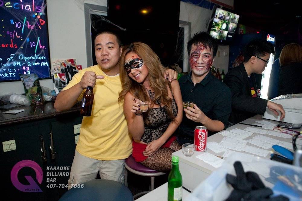 Q Karaoke | night club | 4519 S Orange Blossom Trail, Orlando, FL 32839, USA | 4074768280 OR +1 407-476-8280