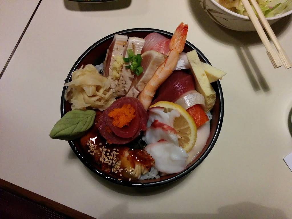 Aoki Japanese Restaurant | restaurant | 621 Broadway E, Seattle, WA 98102, USA | 2065574595 OR +1 206-557-4595