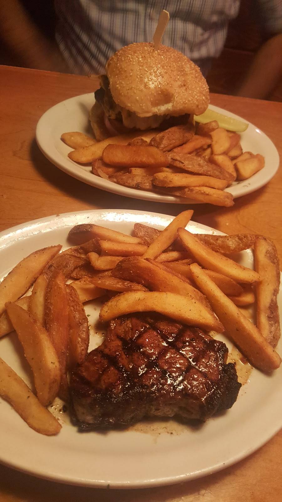 Texas Roadhouse | restaurant | 2101 E SE Loop 323, Tyler, TX 75701, USA | 9035090053 OR +1 903-509-0053