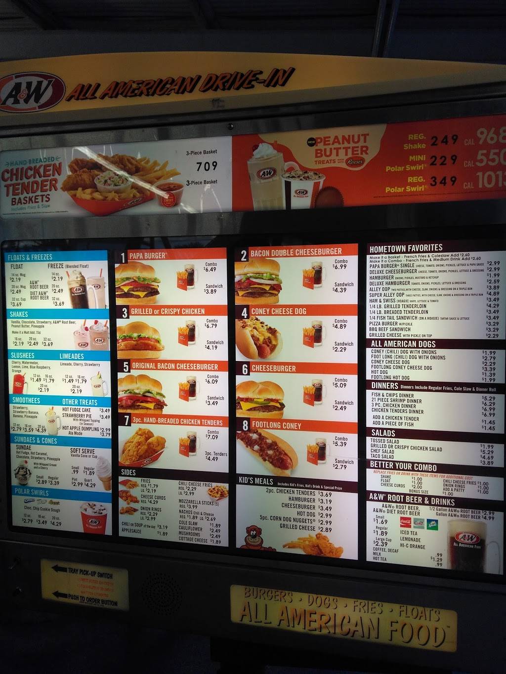Freedoms A&W | restaurant | 800 E Elm St, Union City, OH 45390, USA | 9379685424 OR +1 937-968-5424